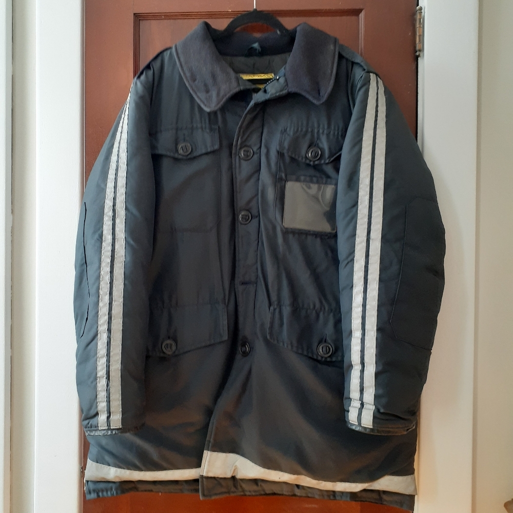SPORTCHIEF  Vintage Men's Blue Down Parka - Size XL